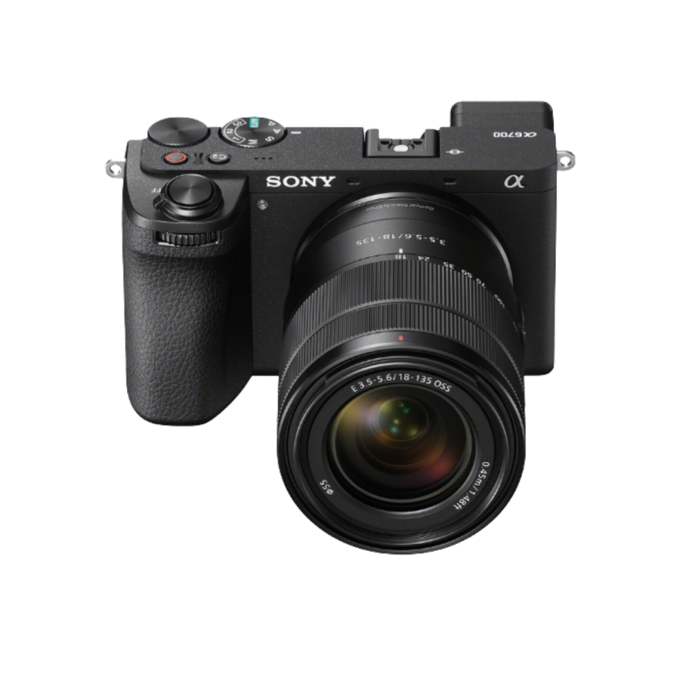 JPG Argentina | Tienda de Fotografía | Sony A6700 Kit 18-135mm